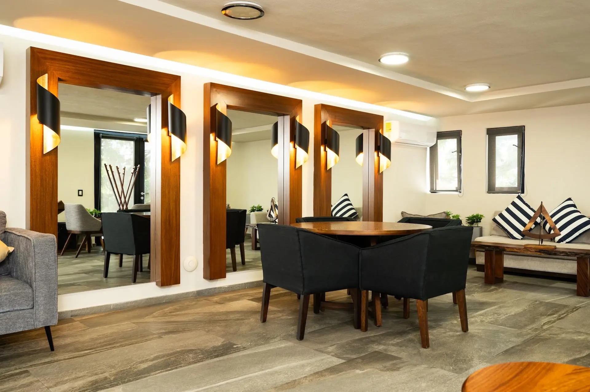 Gallery Quadrant Luxury Ocean Living