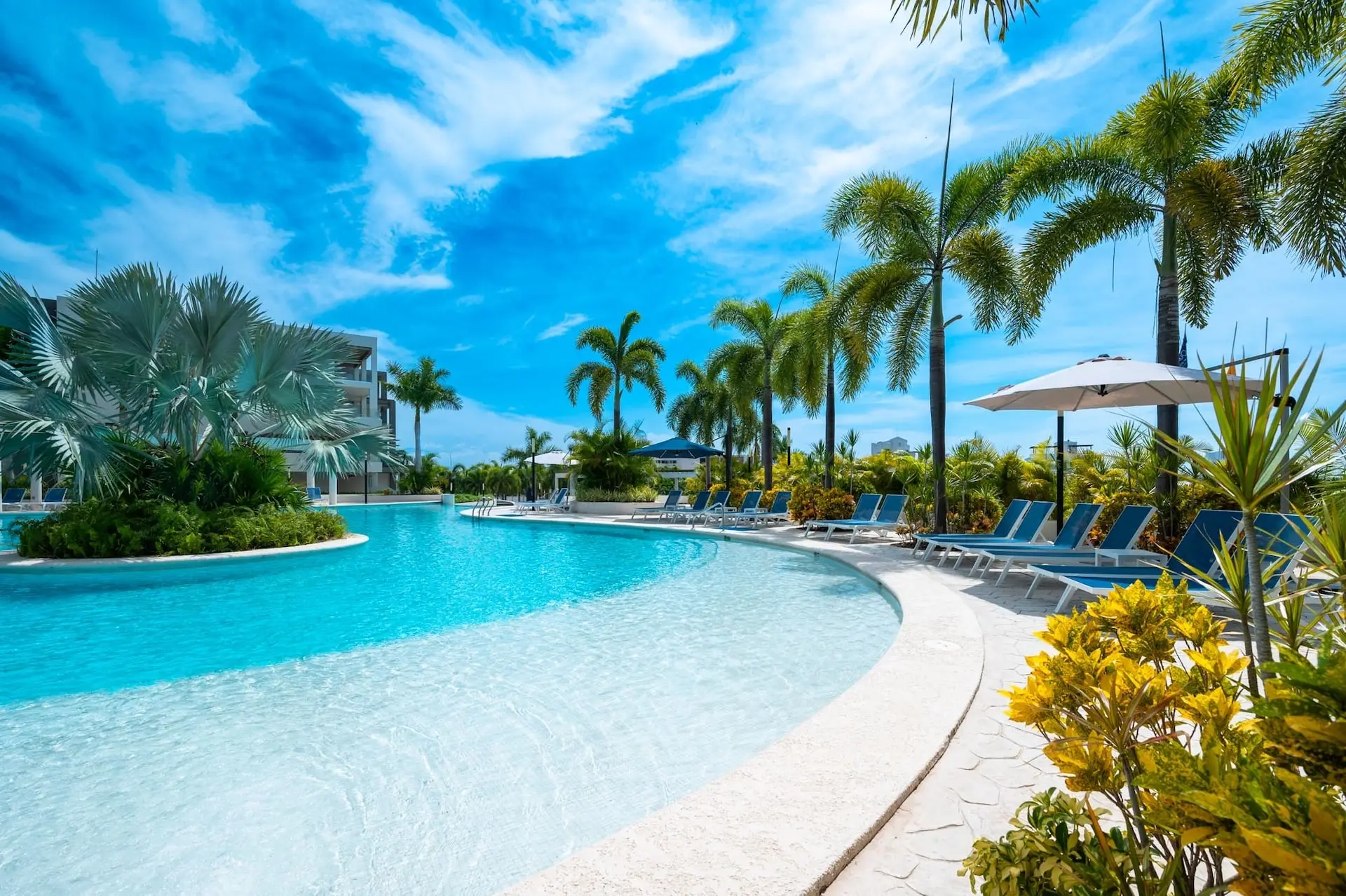 Quadrant Luxury Ocean Living