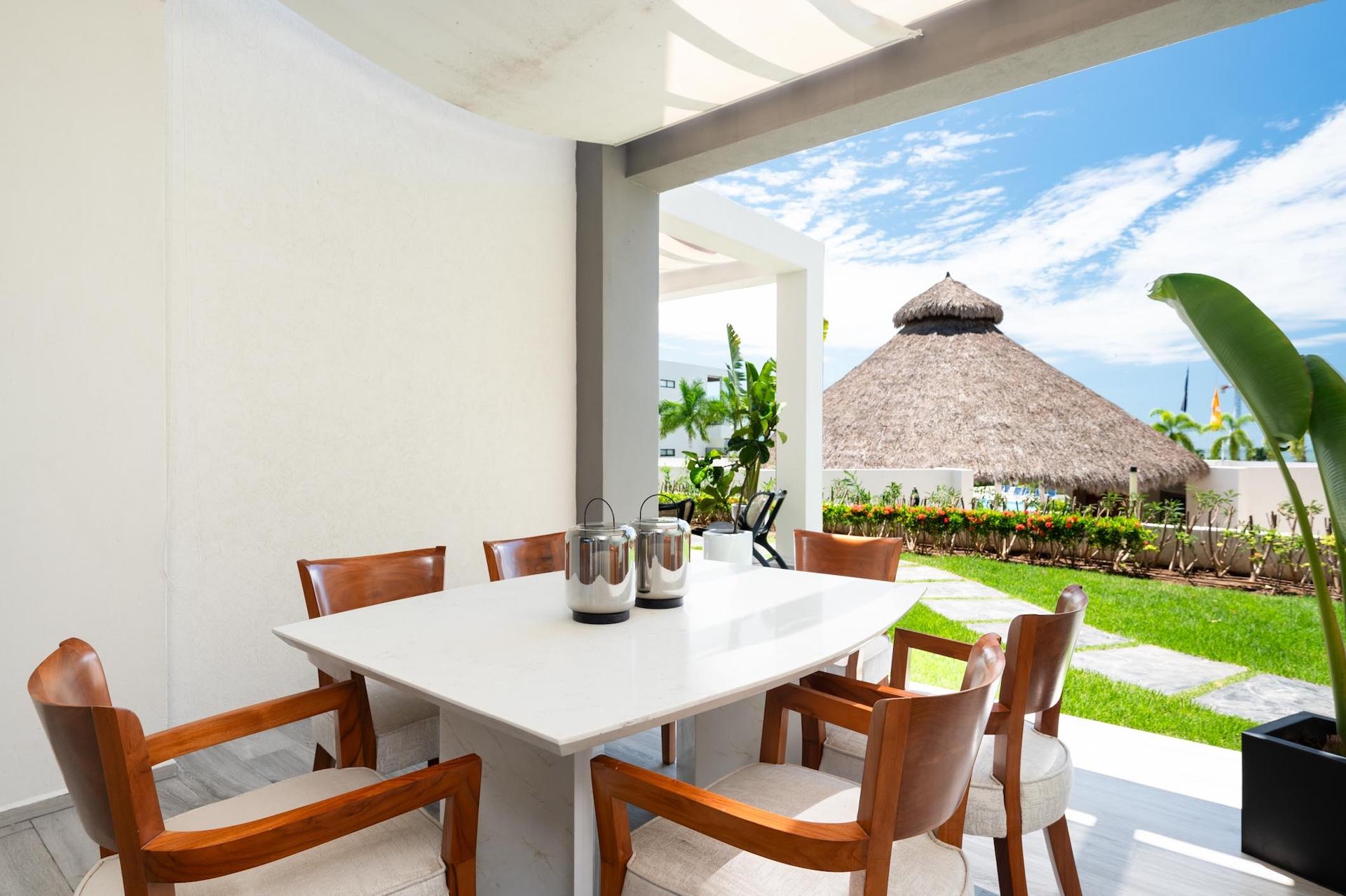 Condominio 4102 - Quadrant Luxury Ocean Living
