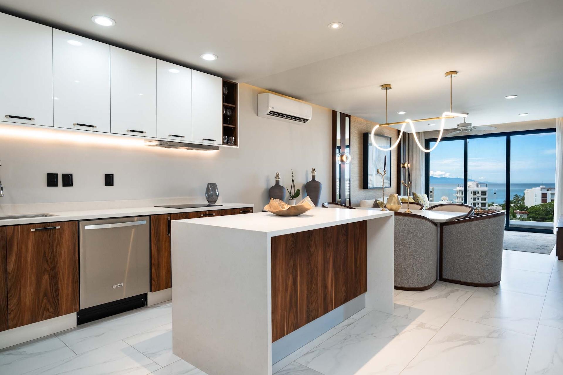 Condominio 4403 - Quadrant Luxury Ocean Living
