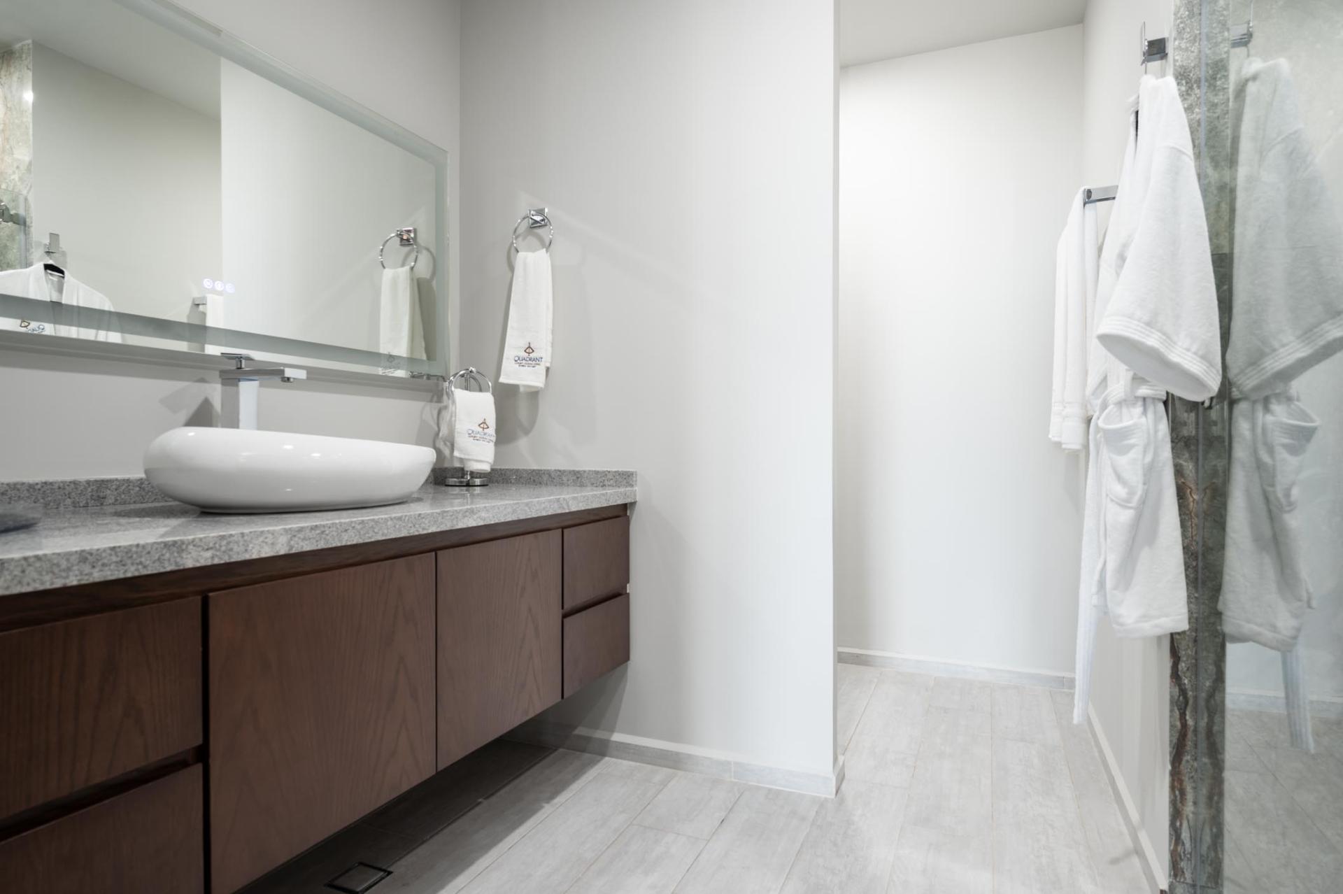 Condominio 4201 - Quadrant Luxury Ocean Living